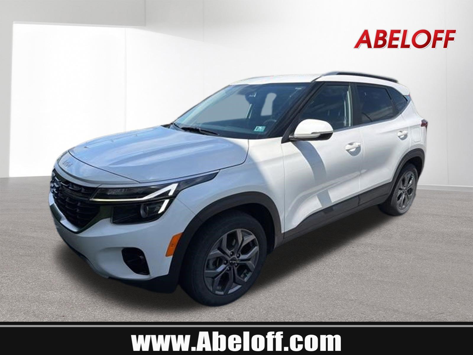 2024 Kia Seltos 2.0 S AWD's photo