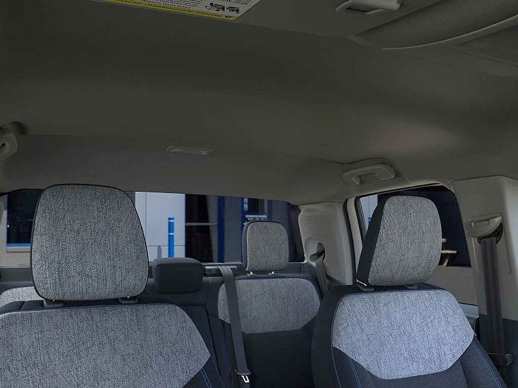 New 2026 Oxford White Ford XLT image 12