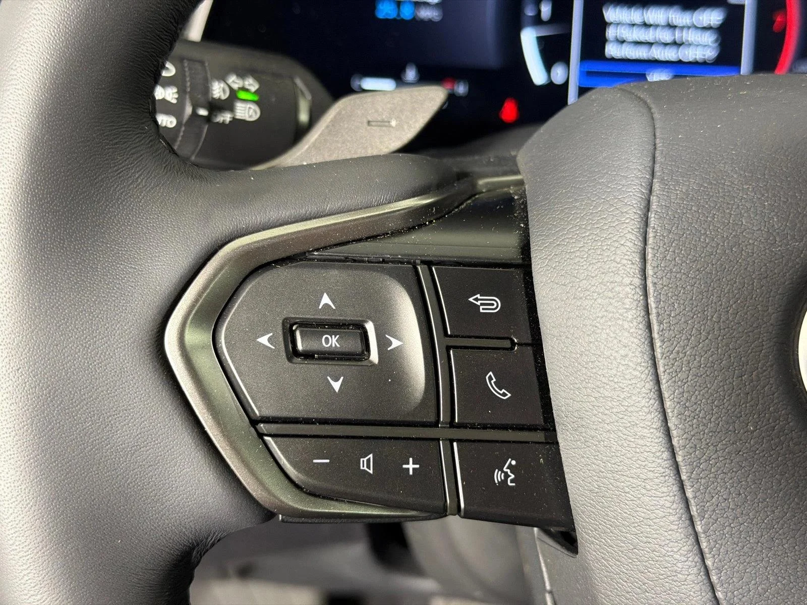 Used 2025 Gray Lexus RX 350 image 25