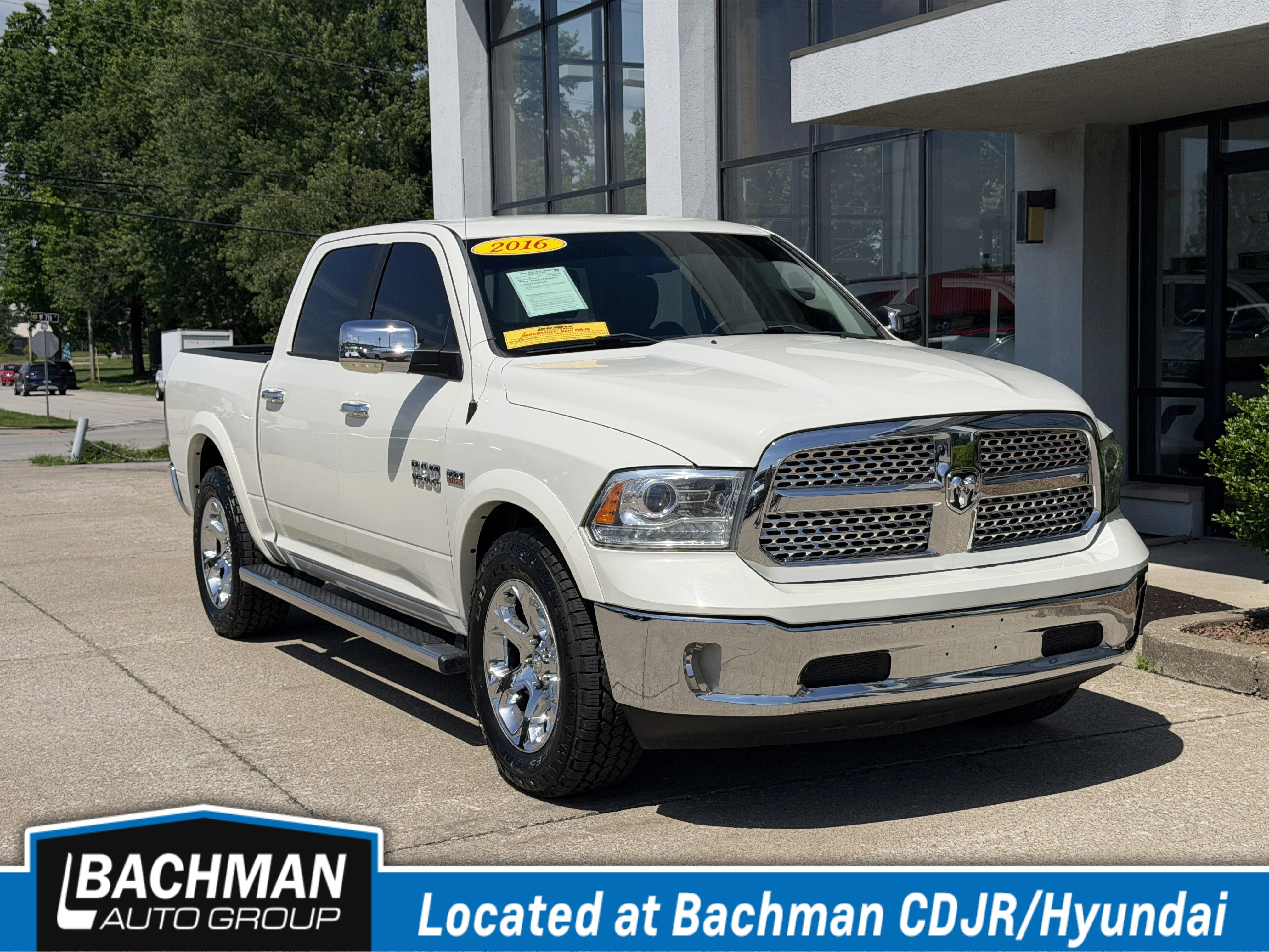 2016 RAM 1500 Laramie 4x4 Crew Cab 5'7's photo
