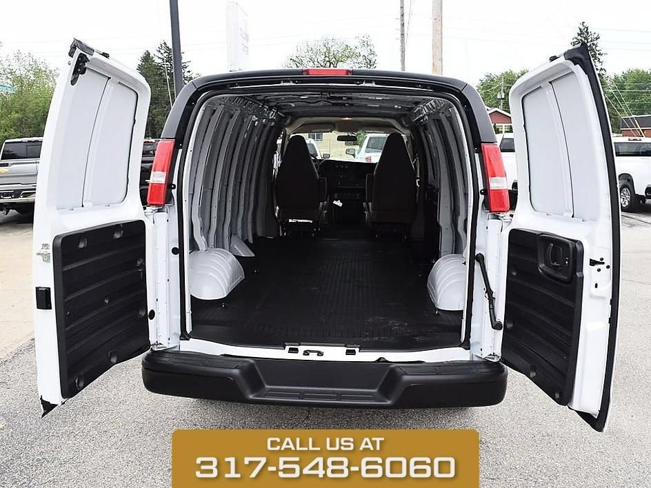 2026 Chevrolet Express Cargo Work Van - Photo 19