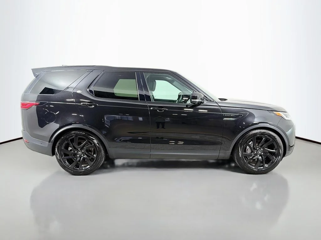 Certified Used 2025 Black Land Rover S image 4