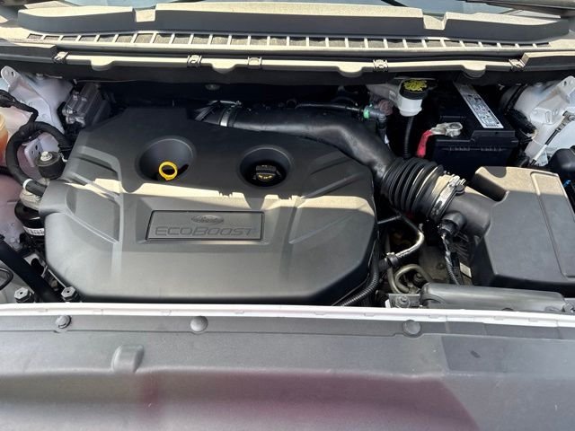 Used 2018 White Ford SEL image 18