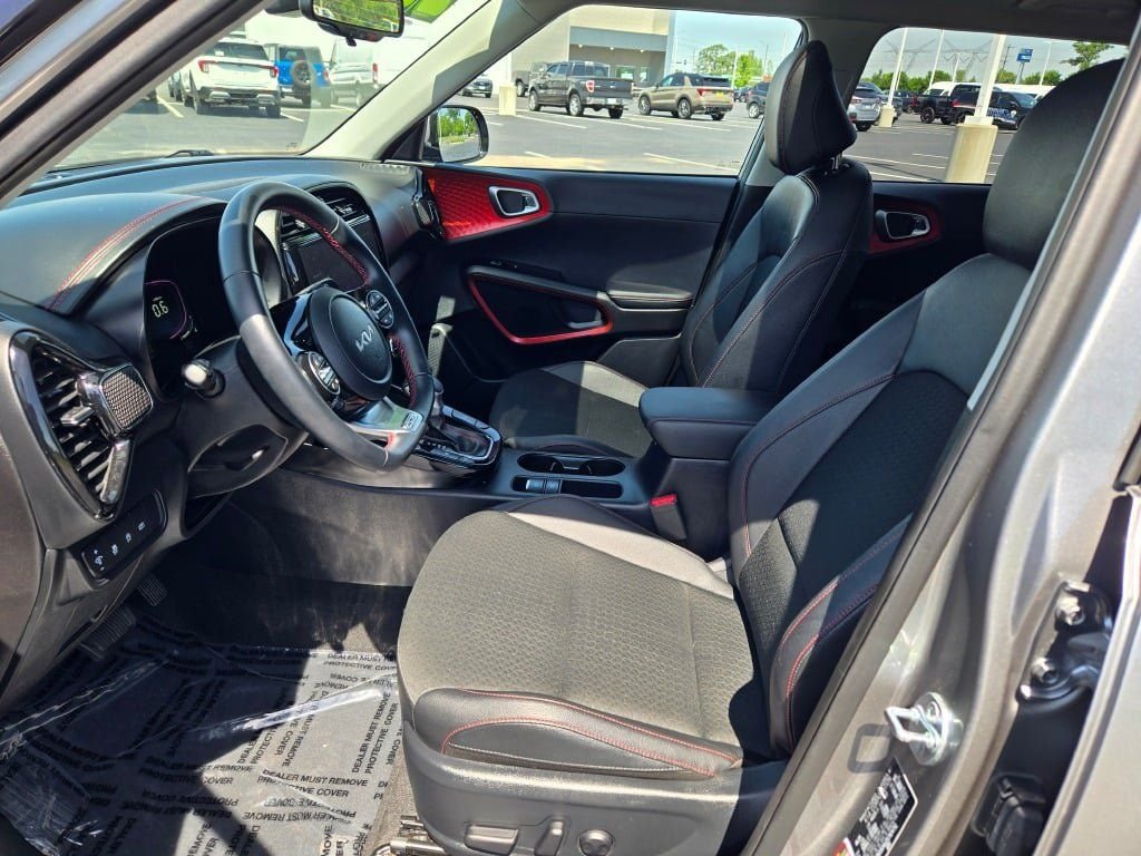 Certified Used 2025 Steel Gray Kia GT-Line image 19