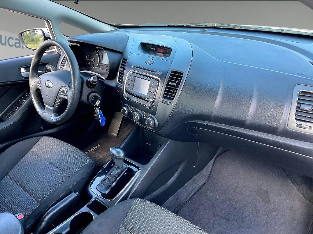 Used 2018 Silky Silver Kia LX image 13
