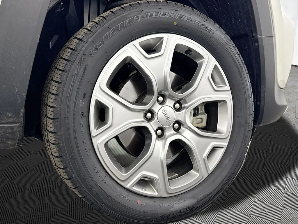 2023 Jeep Renegade Limited - Photo 23