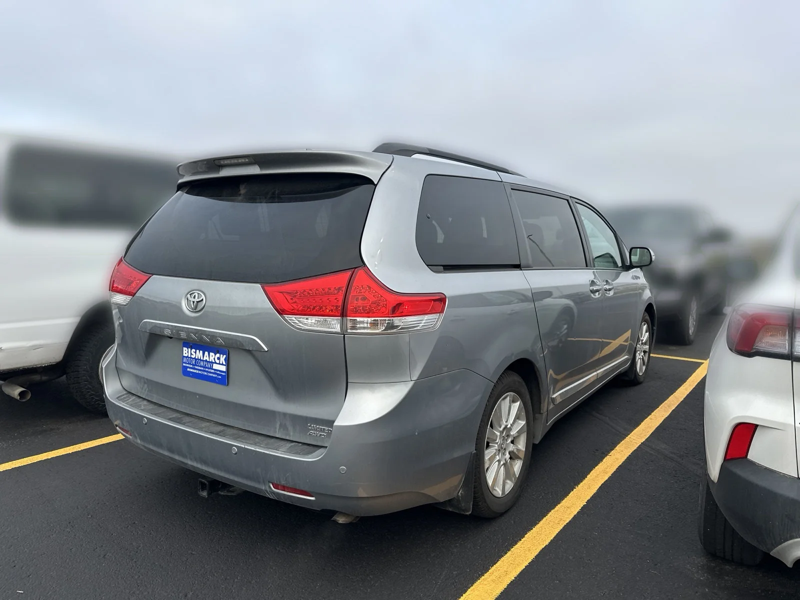 Used 2013 Silver Toyota Limited image 3