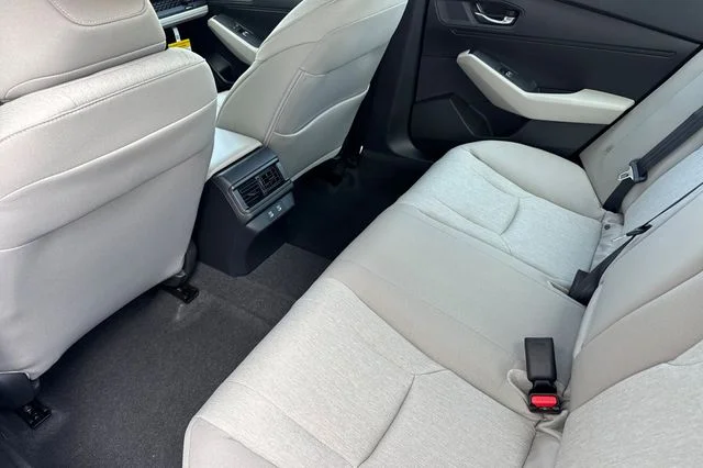 New 2026 Platinum White Pearl Honda LX image 36