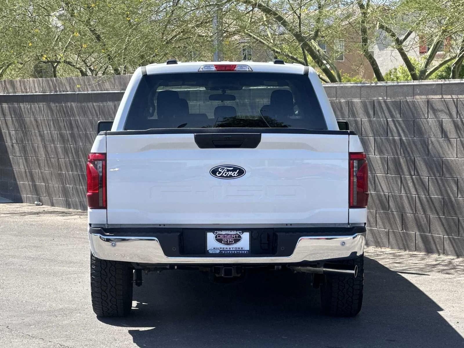 Used 2025 Oxford White Ford XLT image 7