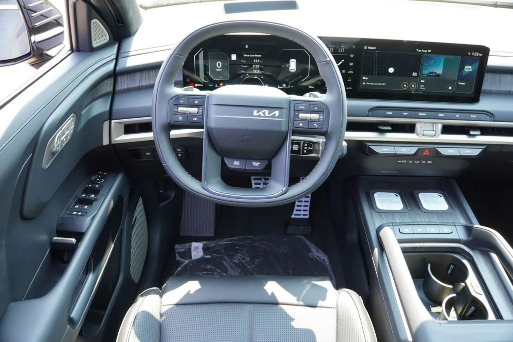 New 2027 Ebony Black Kia SX Prestige image 16