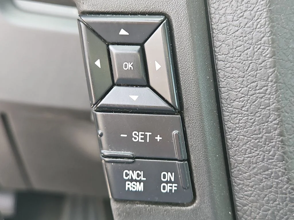 2012 Ford F-150 XLT - Photo 25