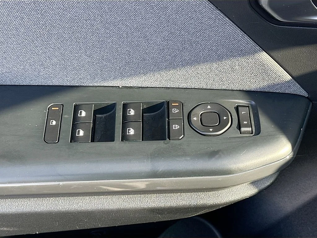 Certified Used 2025 Gray Kia EX image 17