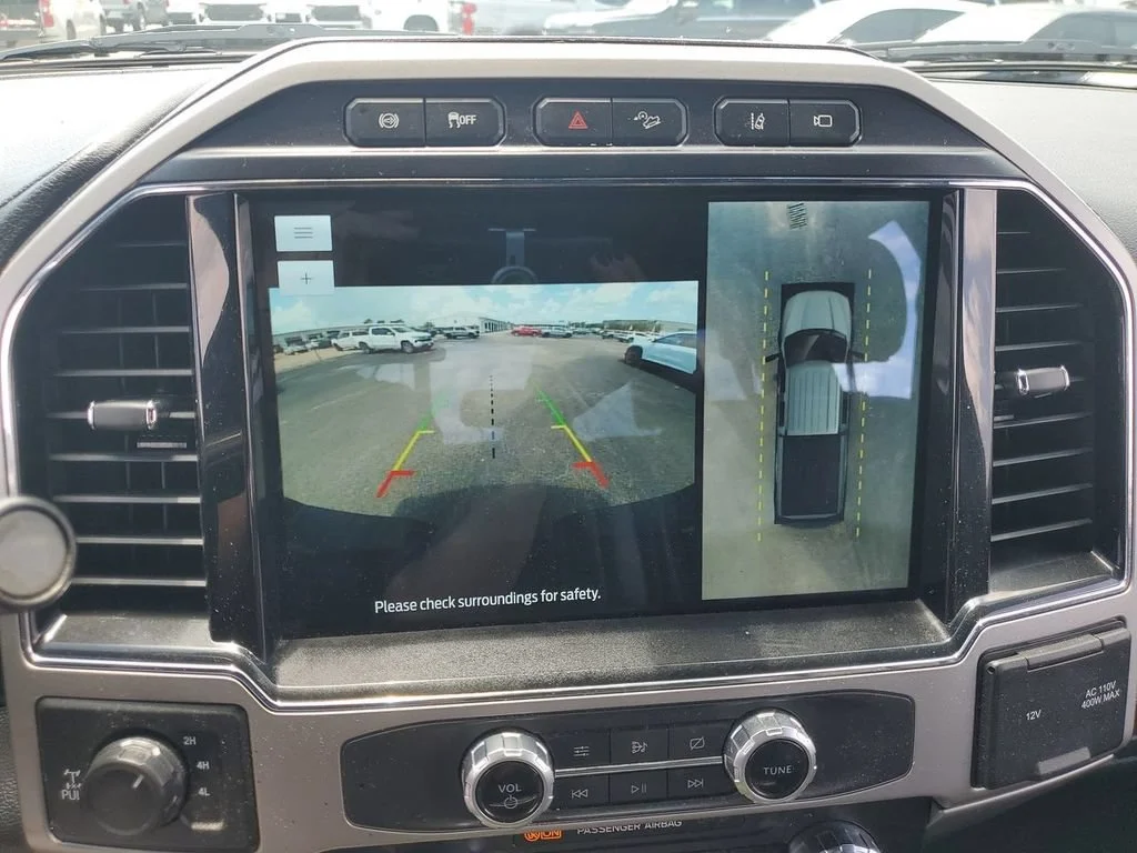 Used 2022 Blue Ford LARIAT image 21