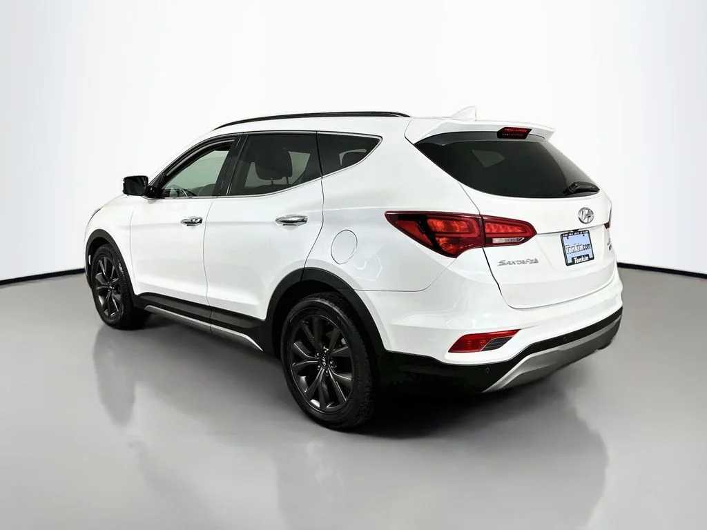 Used 2018 Pearl White Hyundai 2.0T Ultimate image 6