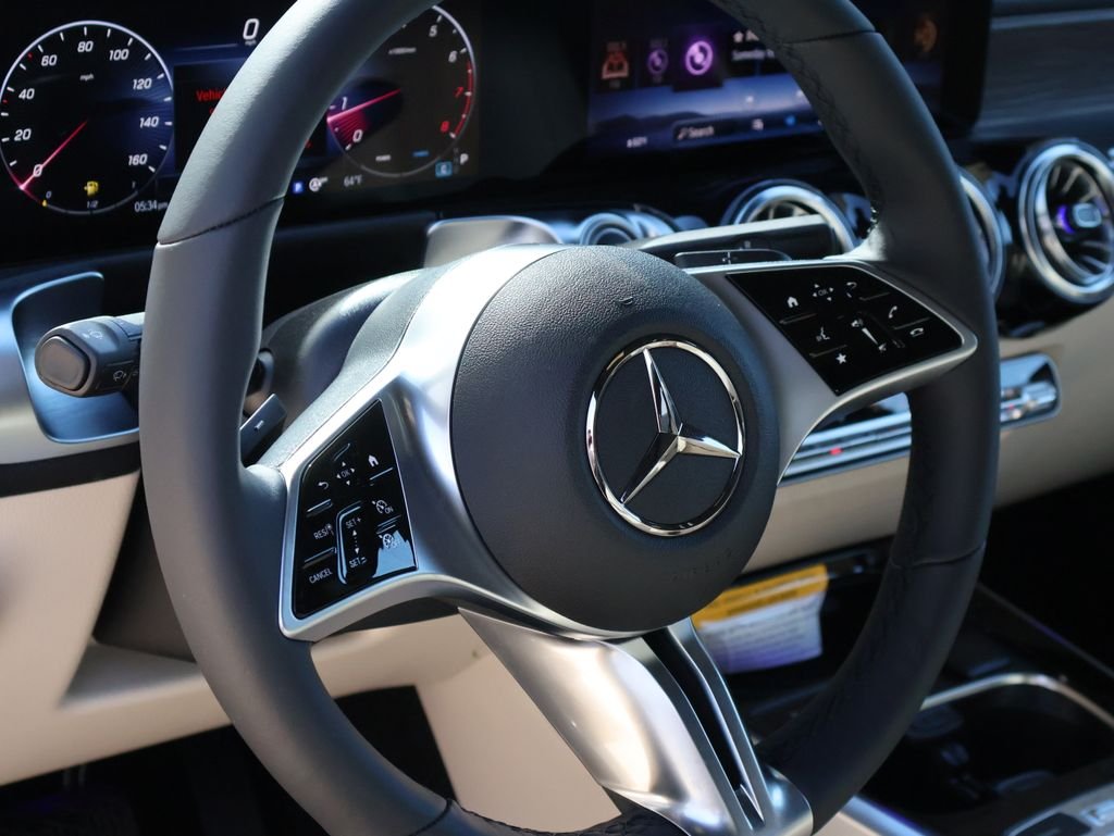 New 2026 Night Black Mercedes-Benz GLB 250 image 20