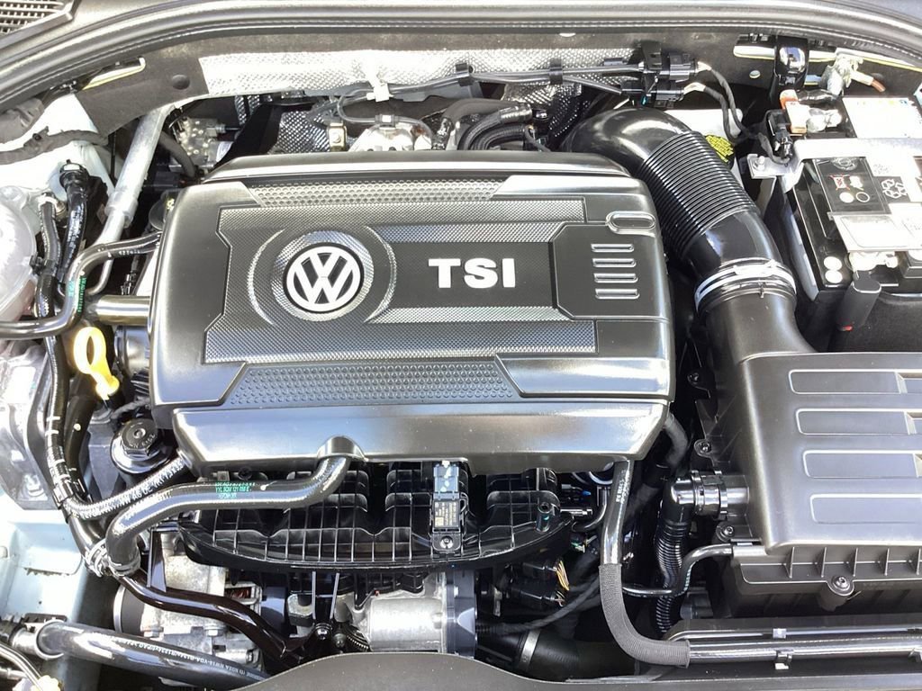 Certified Used 2025 Monument Gray Volkswagen Autobahn image 32