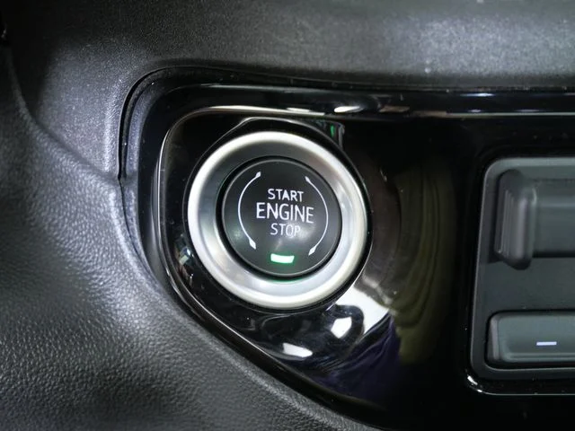Used 2024 Gray Chevrolet LT image 26
