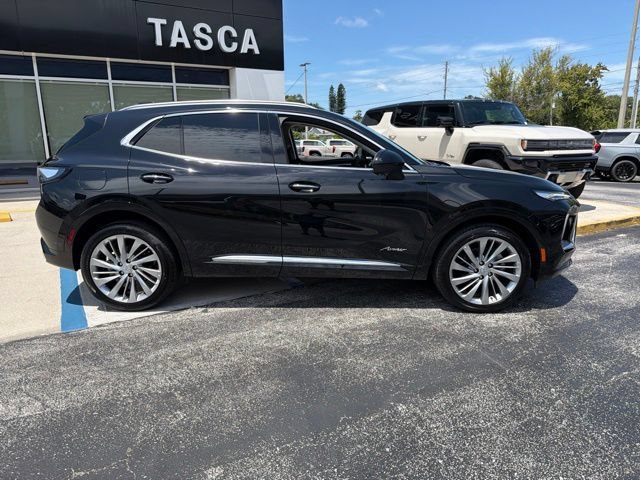 New 2026 Ebony Twilight Metallic Buick Avenir image 10