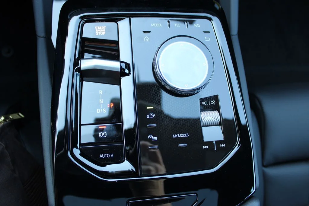 2026 BMW 5 Series 530i - Photo 33