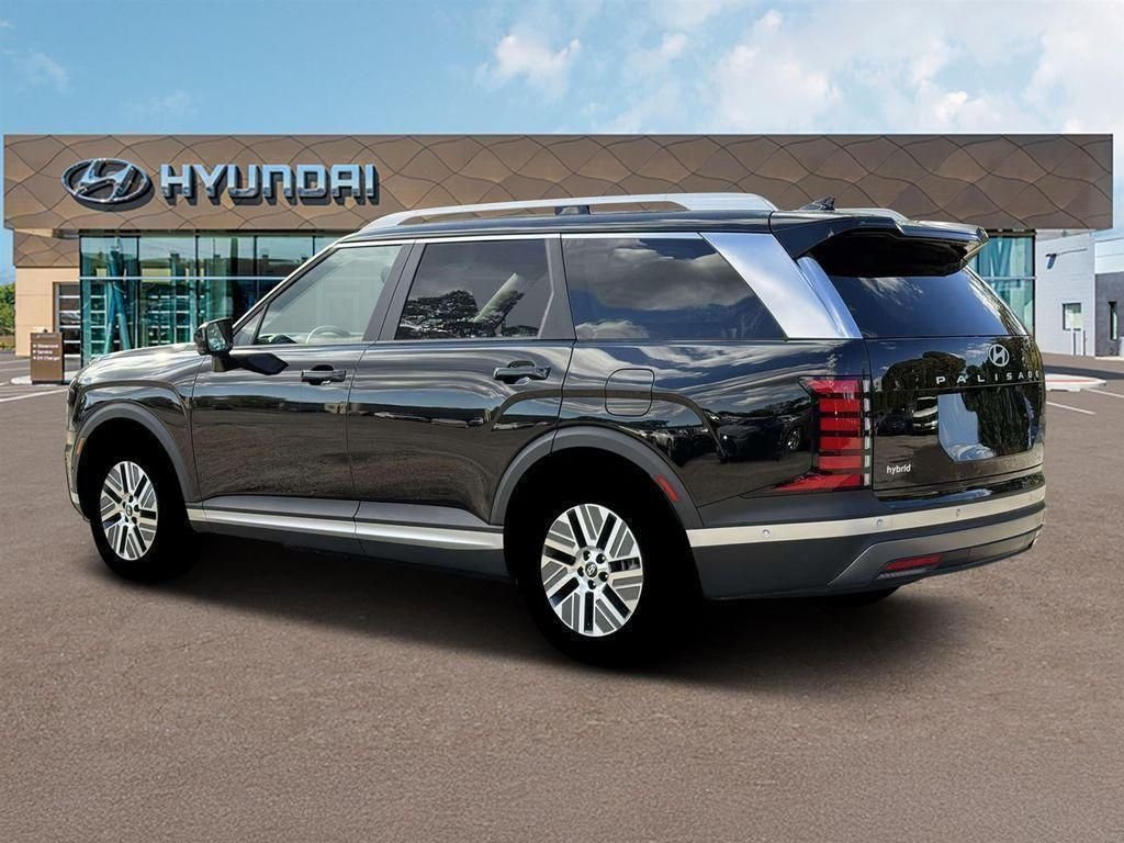 New 2026 Black Hyundai SEL Premium image 4