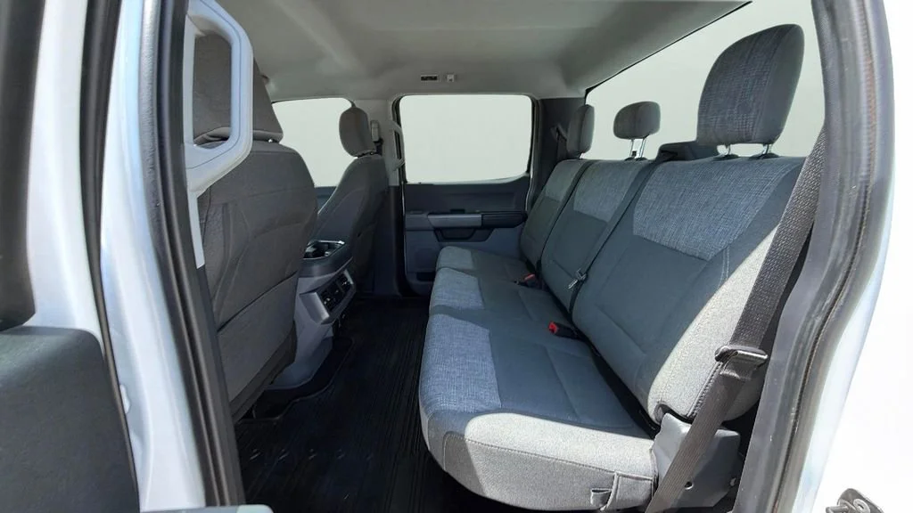 Used 2024 White Ford XLT image 27