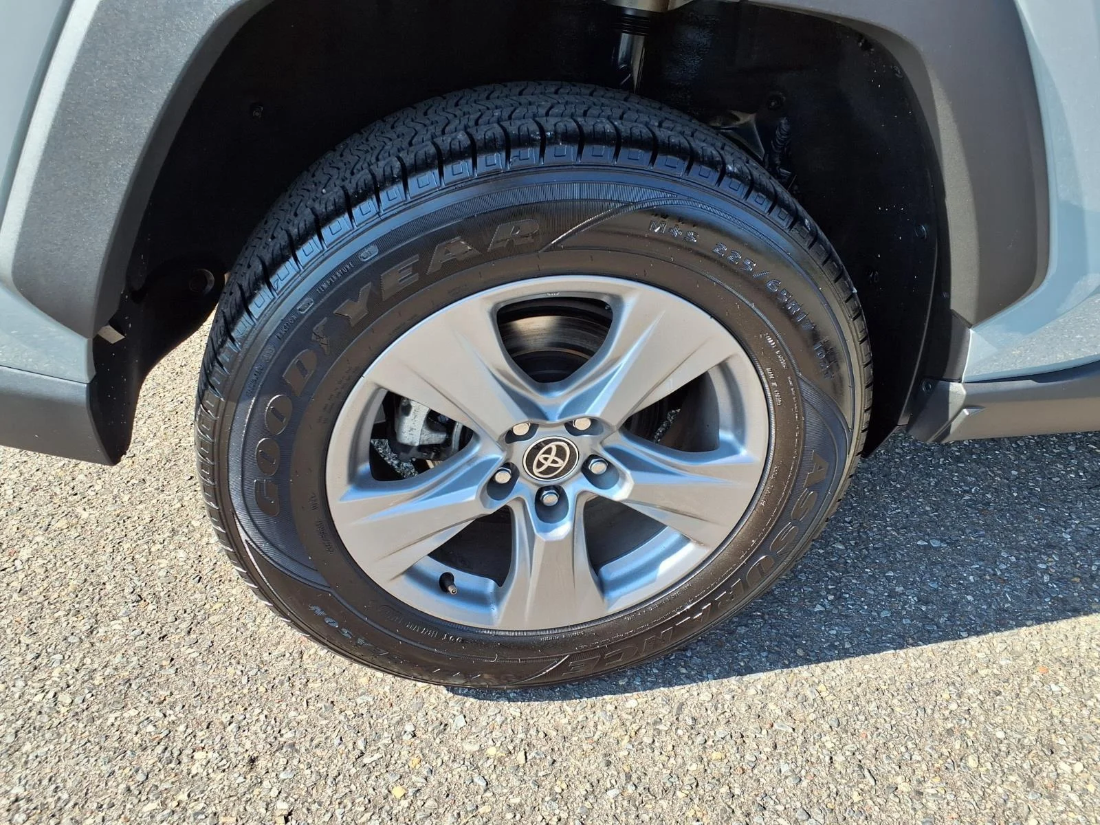 Used 2022 Lunar Rock Toyota XLE image 12