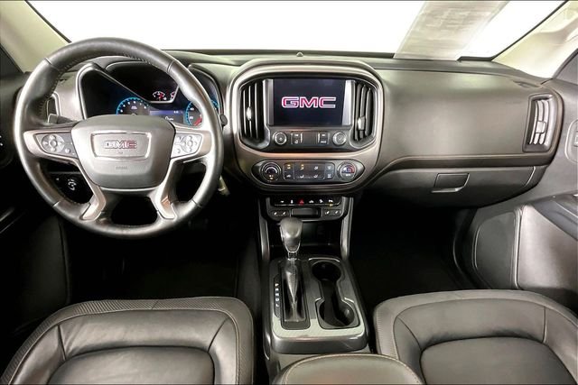 Used 2022 White GMC AT4 w/Leather image 8