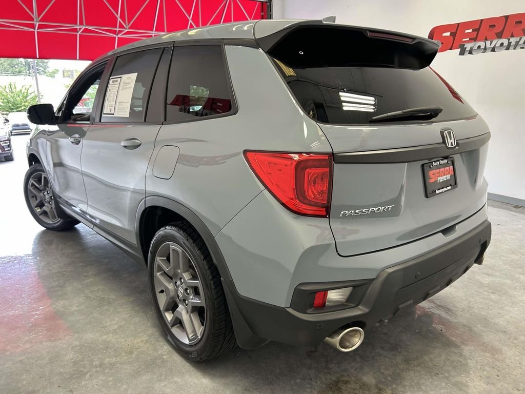 Used 2022 Blue Honda EX-L image 5
