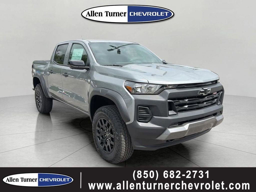 2026 Chevrolet Colorado Trail Boss - Photo 1