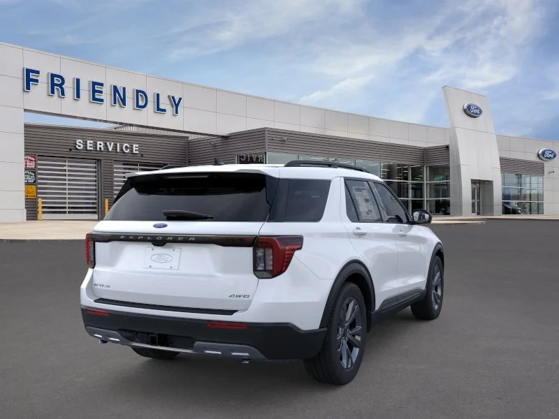 New 2026 Star White Metallic Tri-Coat Ford Active image 8