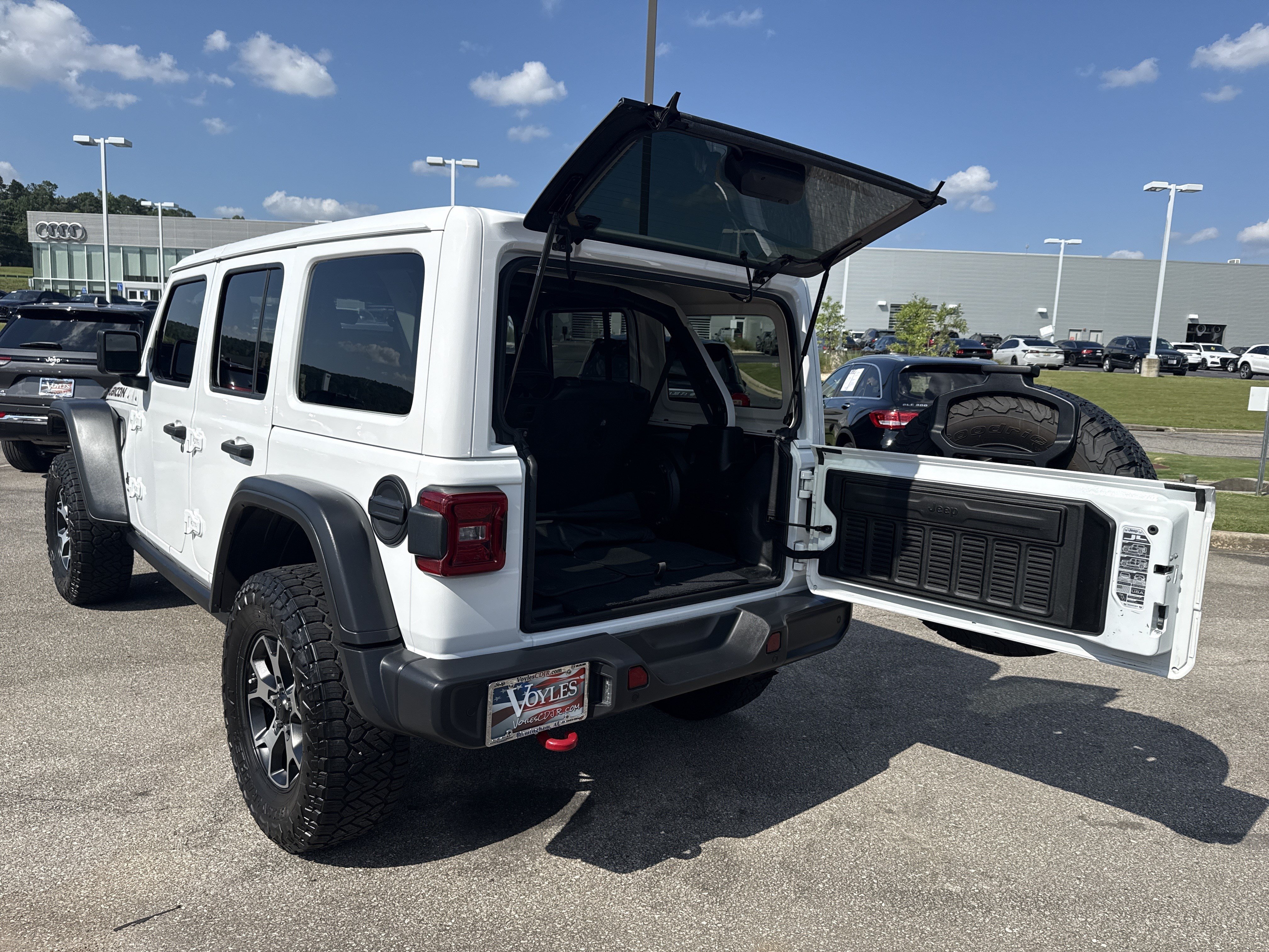 Used 2020 Bright White Clearcoat Jeep Rubicon image 27