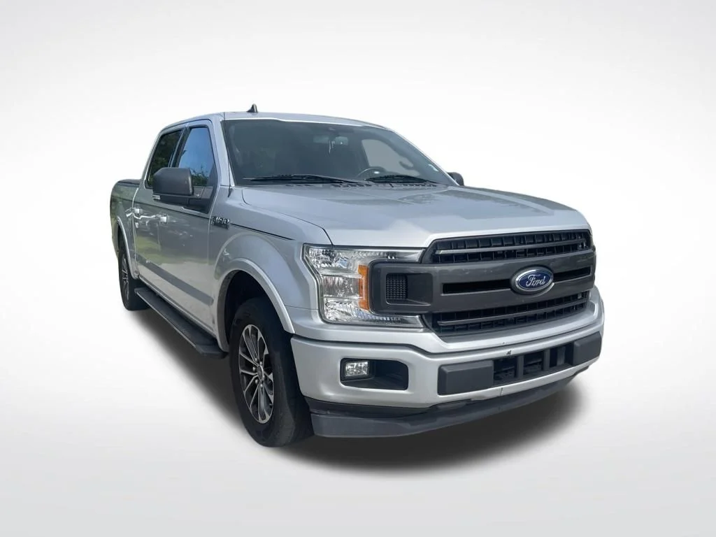 Used 2019 Ingot Silver Ford XLT image 2