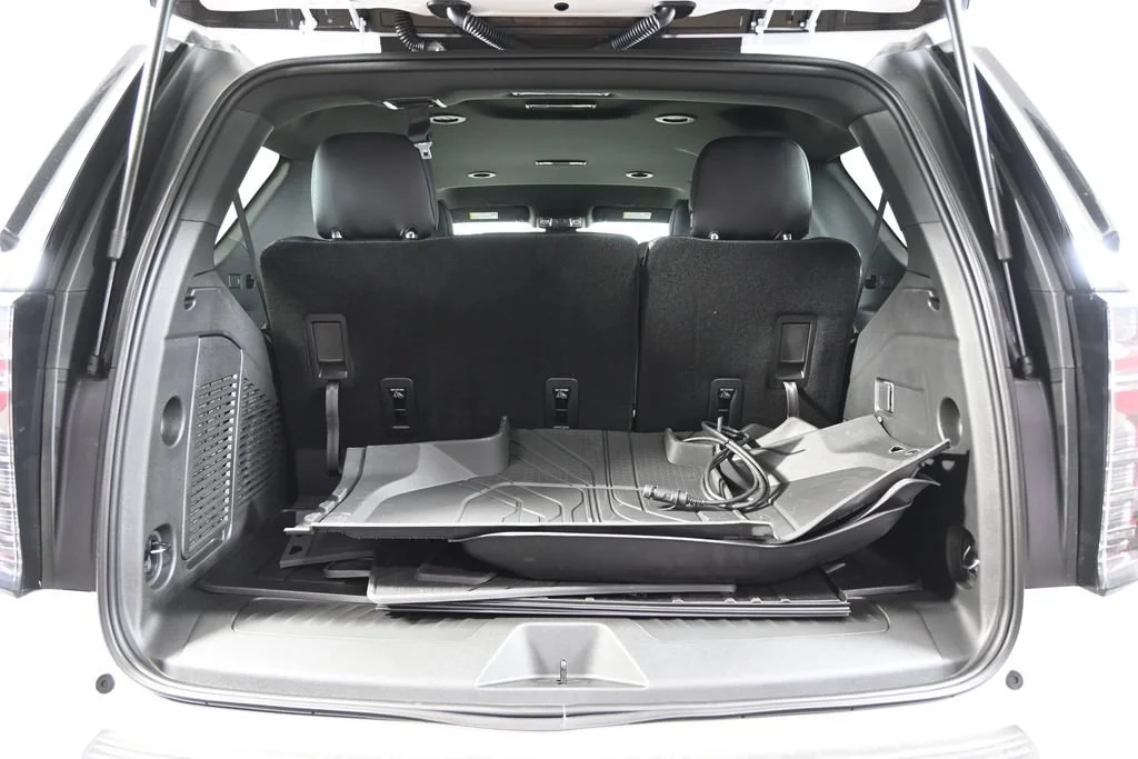 2026 Chevrolet Tahoe LS - Photo 17