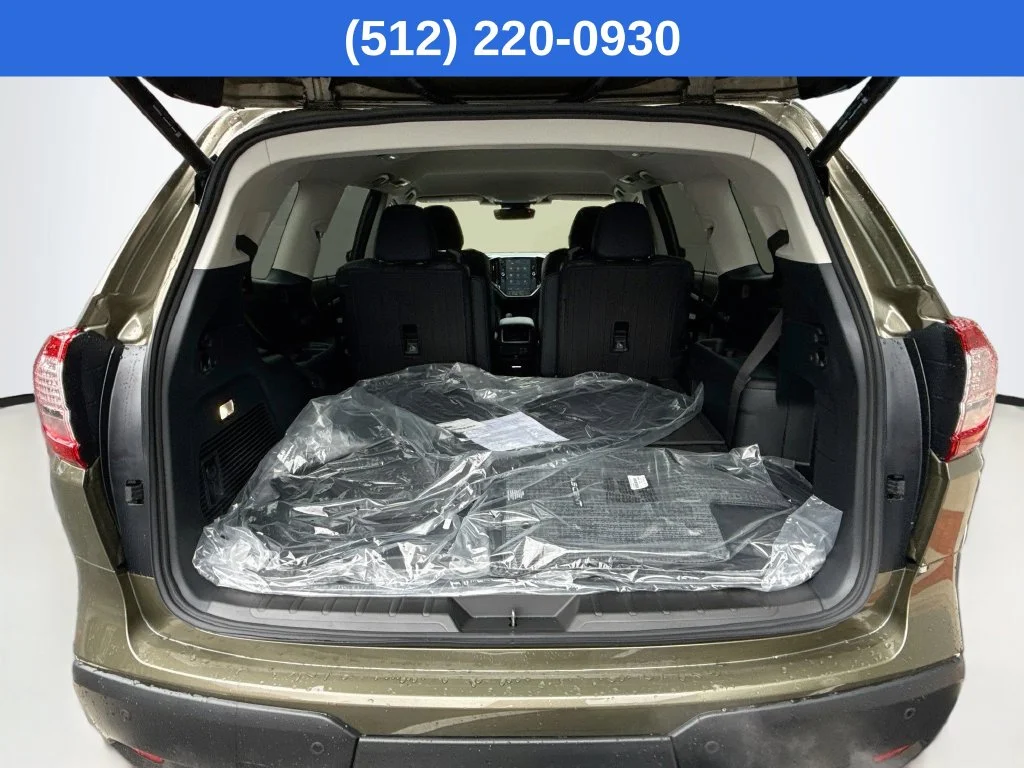 New 2027 Green Subaru Premium image 31