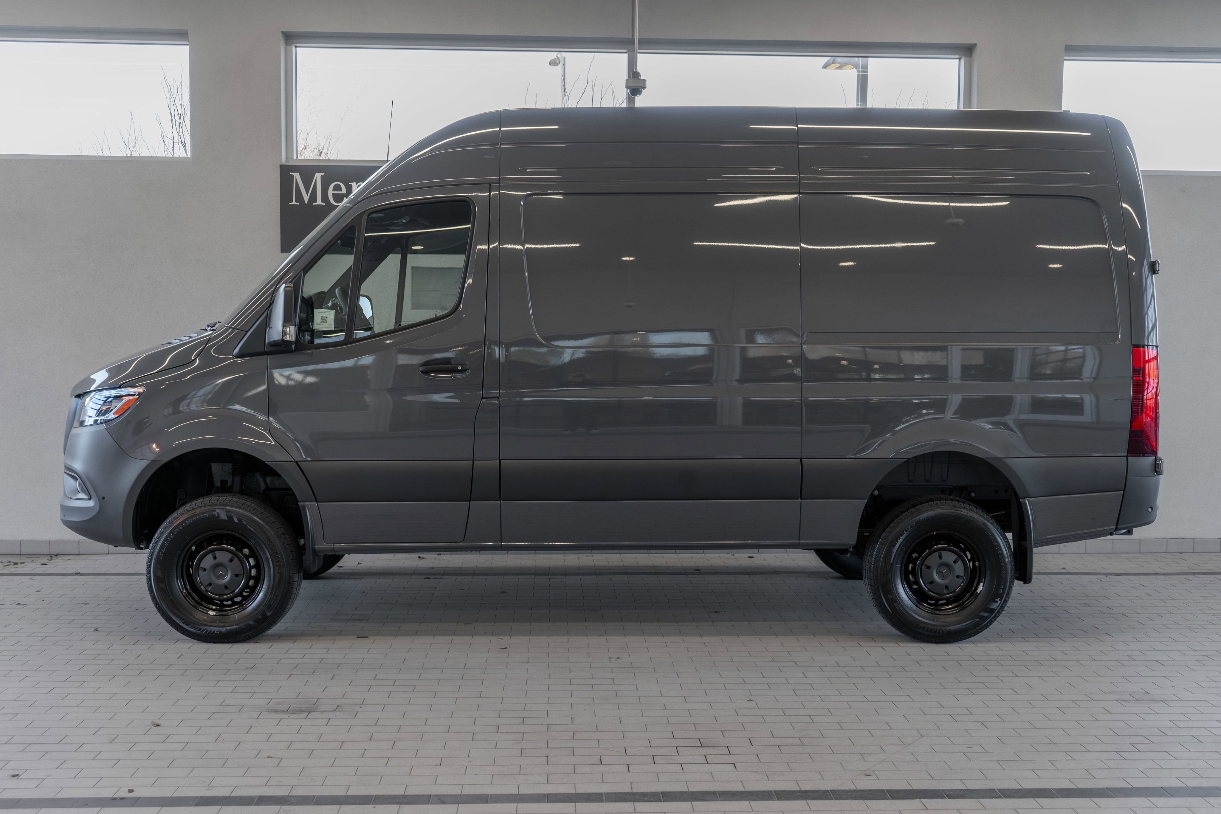 2025 Mercedes-Benz Sprinter Cargo Van Base - Photo 2