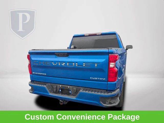 Used 2022 Blue Chevrolet Custom image 5