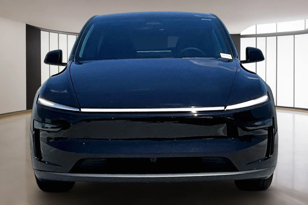 Used 2026 Tesla Model Y Long Range with VIN 7SAYGDEE3TF353707 for sale in Cerritos, CA