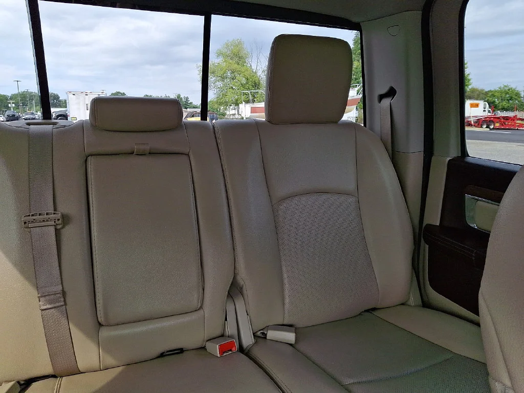 Used 2017 Pearl White Ram Laramie image 21
