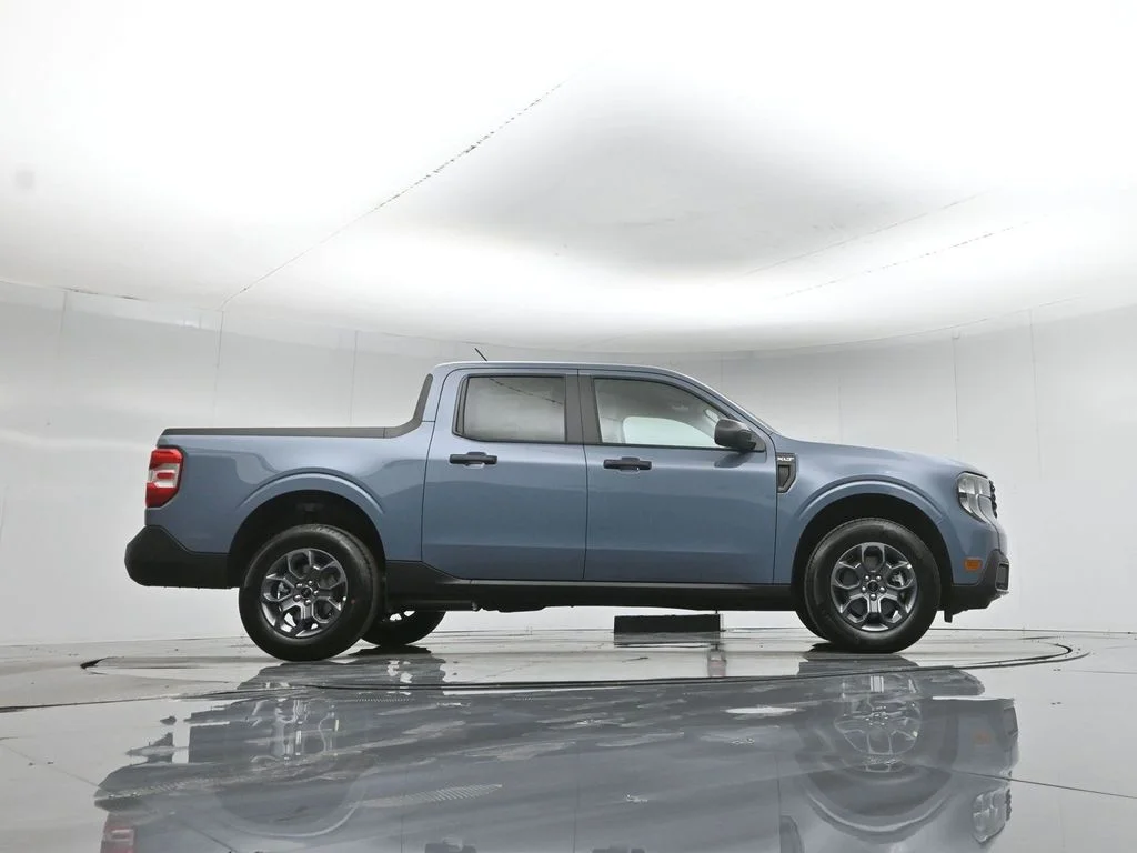 New 2026 Gray Ford XLT image 45
