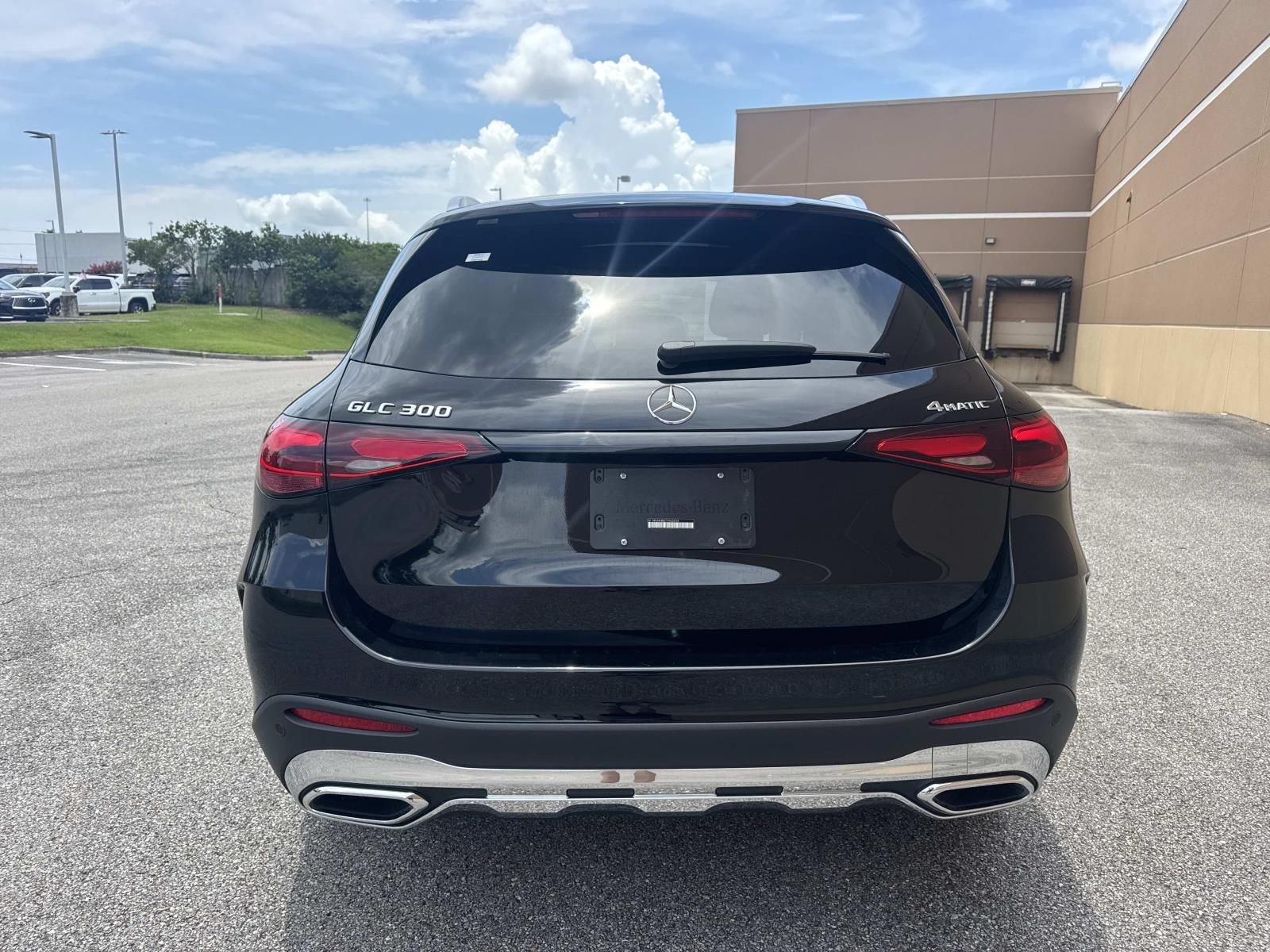 Certified Used 2026 Black Mercedes-Benz GLC 300 image 6