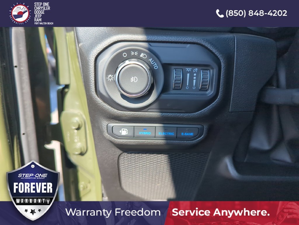 Used 2022 Green Jeep Unlimited Sahara 4xe image 19