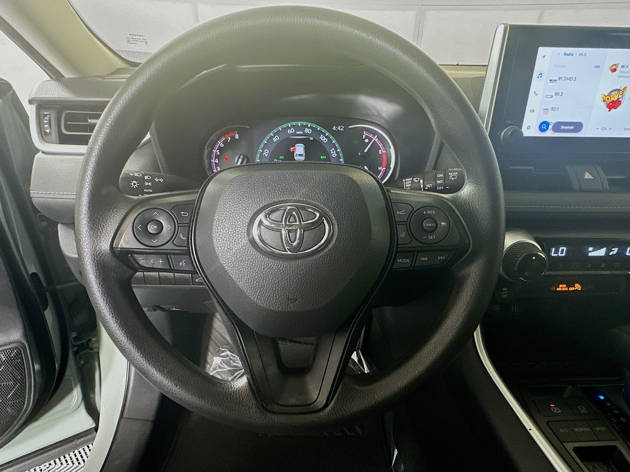 Used 2023 Lunar Toyota XLE image 15