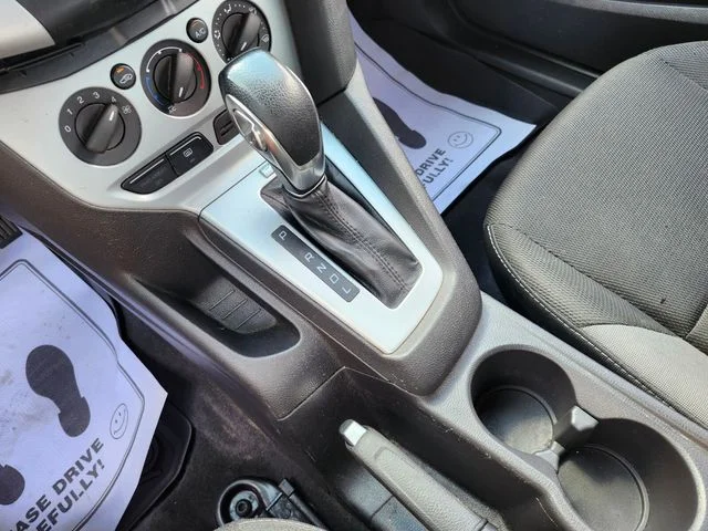 Used 2014 White Ford SE image 27