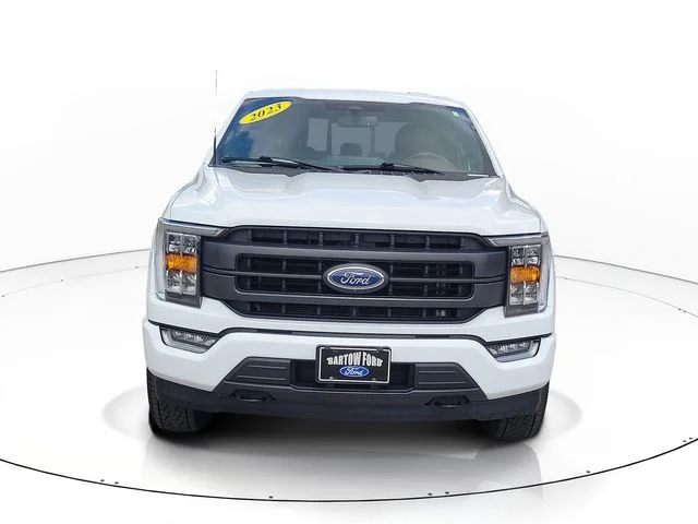 Used 2023 White Ford Lariat image 2