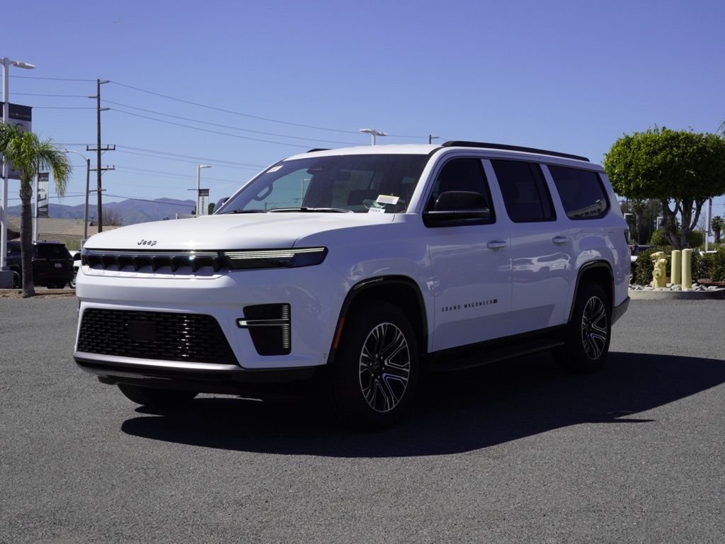 New 2026 Bright White Clear-Coat Exterior Paint Jeep  image 7