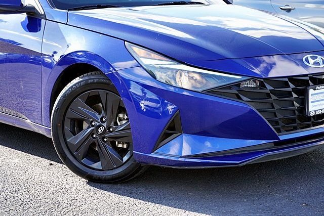Used 2021 Blue Hyundai SEL image 3