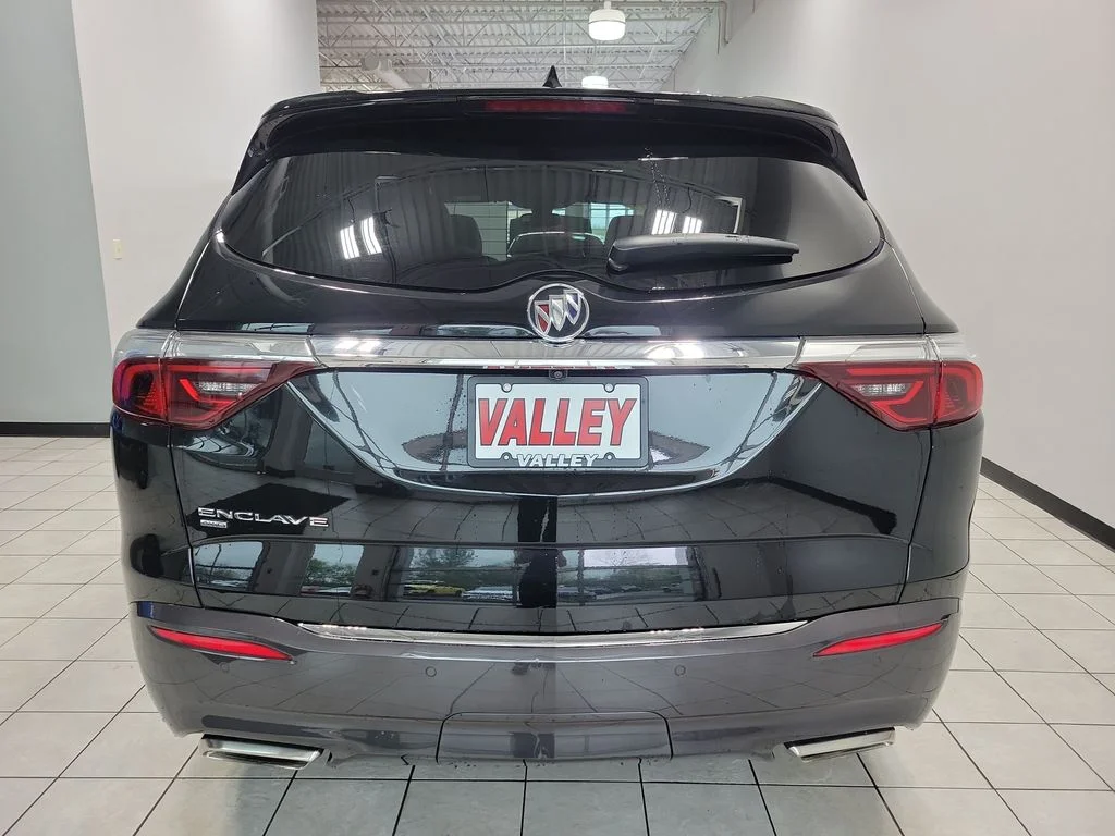 Used 2023 Black Buick Essence image 10
