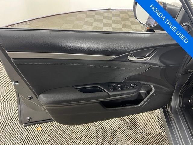 2017 Honda Civic Hatchback EX - Photo 11