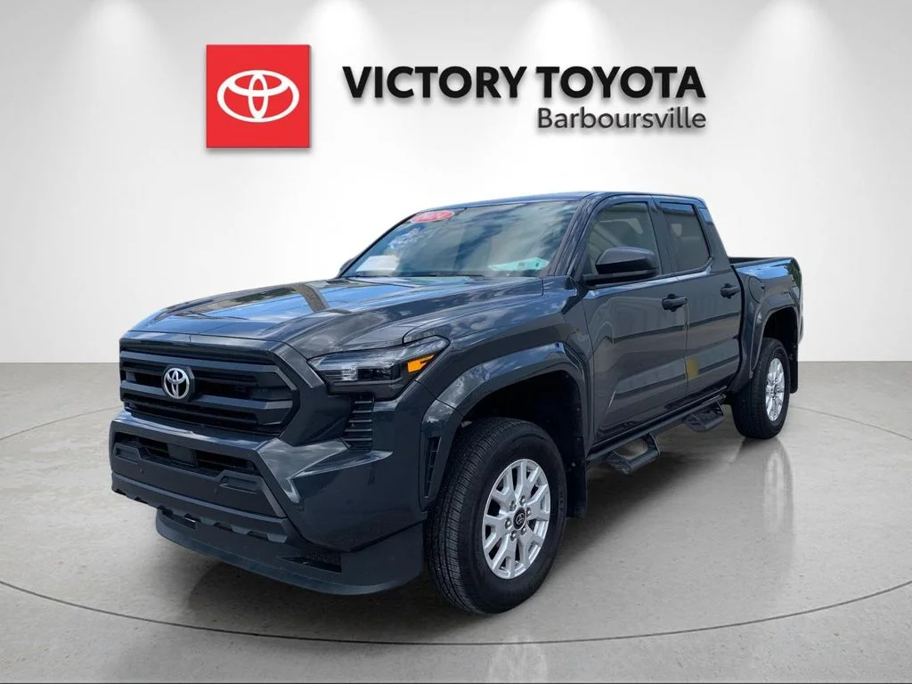Used 2024  Toyota SR image 1