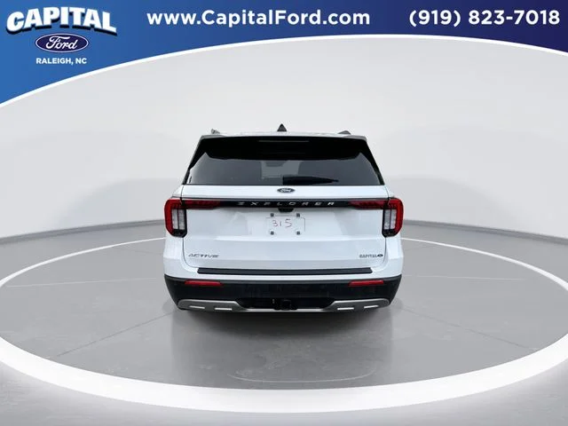 Used 2025 White Ford Active image 7